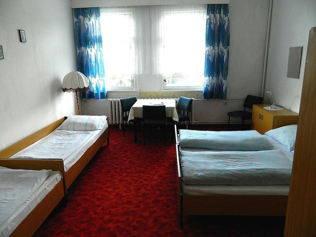 Rennsteighostel Ruhla Rom bilde